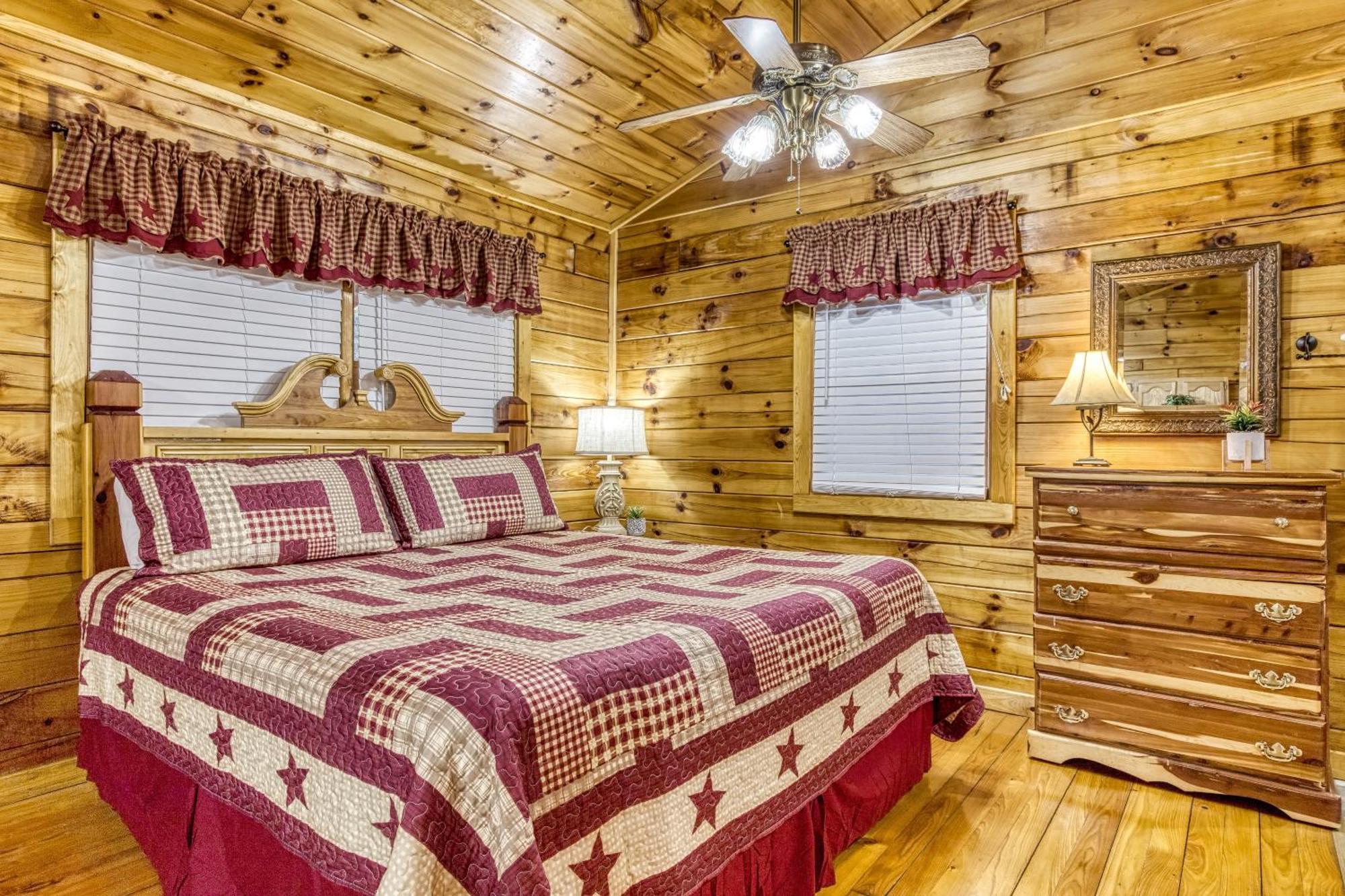 Romantic Retreat Gatlinburg Exterior photo